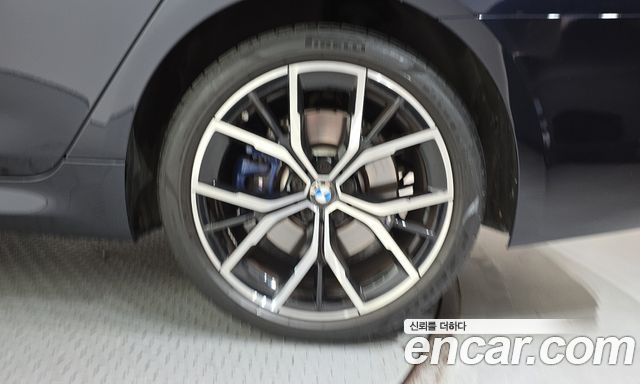 BMW 5-Series 2021 — photo 7
