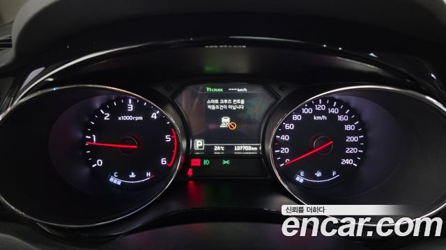 Kia Canival 2018 — photo 11