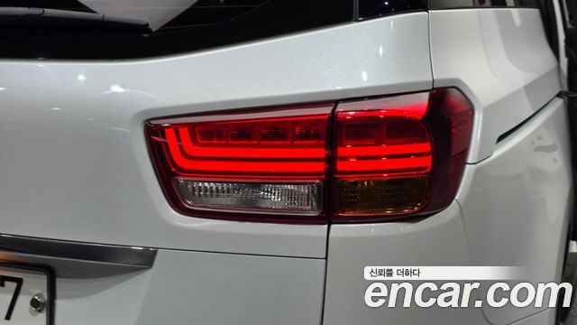 Kia Canival 2018 — photo 9