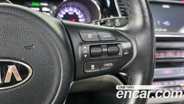 Kia Canival 2018 — photo 27