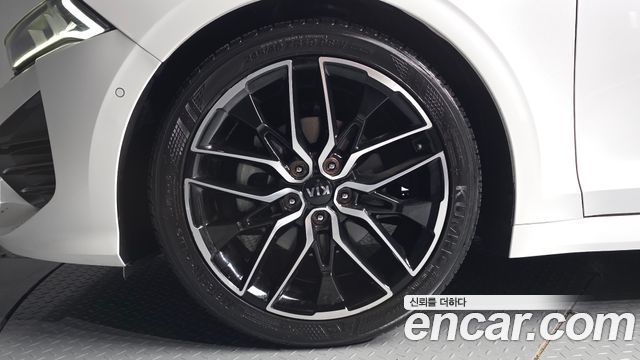 Kia K5 2021 — photo 5