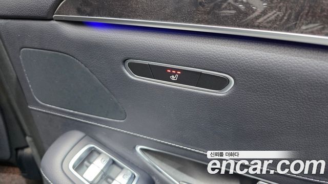Mercedes-Benz S-Class 2020 — photo 25