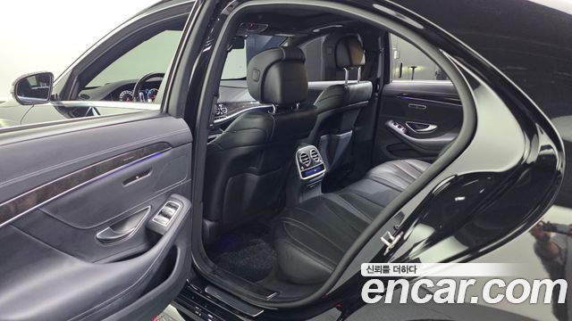 Mercedes-Benz S-Class 2020 — photo 16
