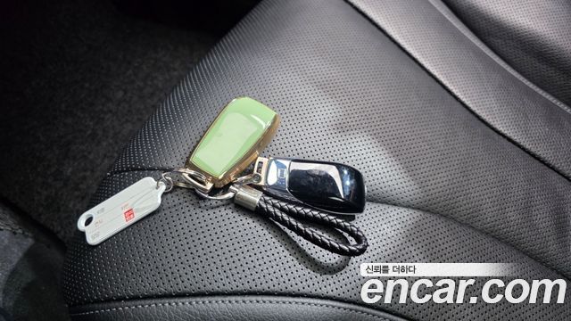 Mercedes-Benz S-Class 2020 — photo 29