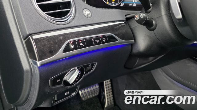 Mercedes-Benz S-Class 2020 — photo 37