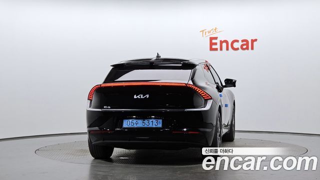Kia EV6 2023 — photo 4
