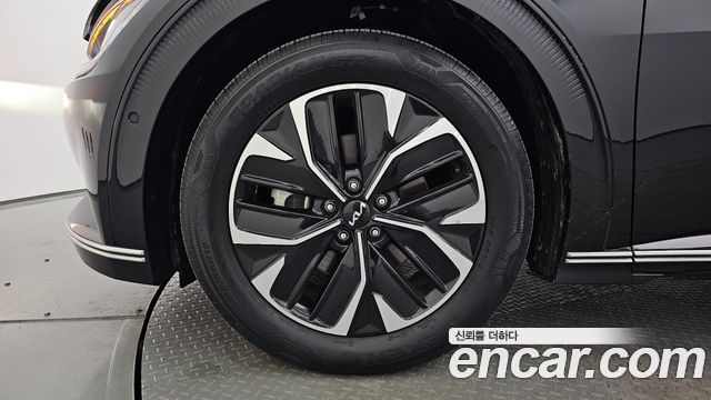 Kia EV6 2023 — photo 5