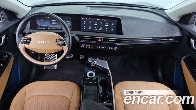 Kia EV6 2023 — photo 10