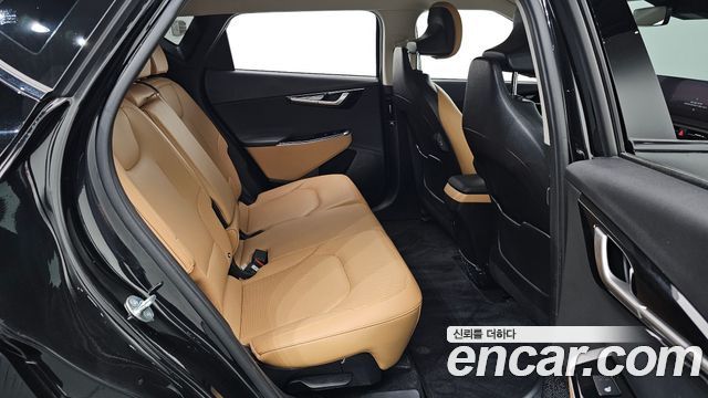 Kia EV6 2023 — photo 18
