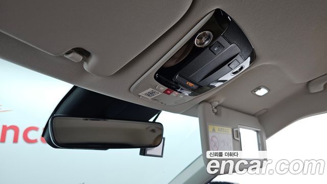 Kia EV6 2023 — photo 24