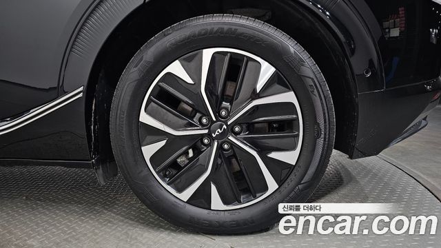 Kia EV6 2023 — photo 7