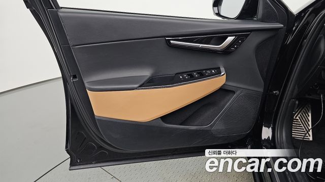 Kia EV6 2023 — photo 14