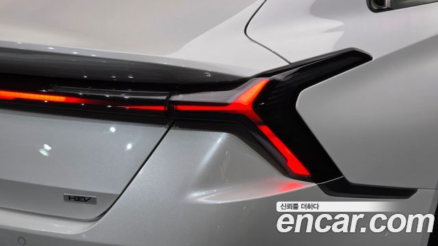 Kia K8 2025 — photo 9