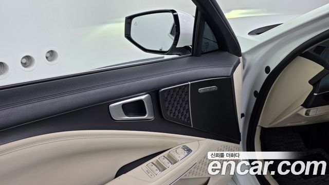 Kia K8 2025 — photo 36