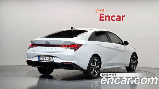 Hyundai AVANTE 2022 — photo 2