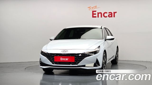 Hyundai AVANTE 2022 — photo 3