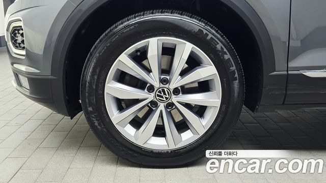 Volkswagen T-Roc 2021 — photo 5