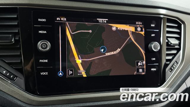 Volkswagen T-Roc 2021 — photo 20