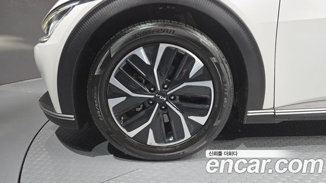 Kia EV6 2023 — photo 5