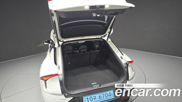 Kia EV6 2023 — photo 20