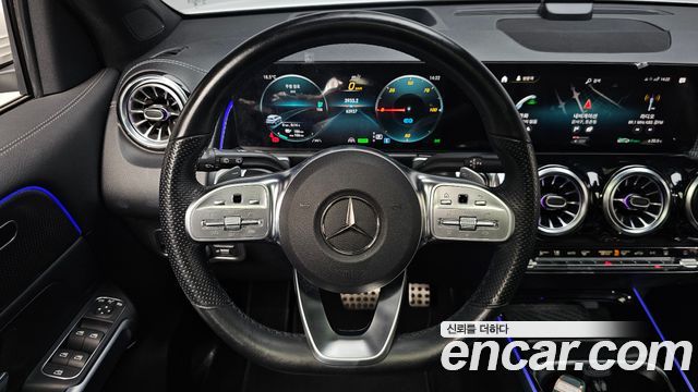 Mercedes-Benz EQB 2023 — photo 19