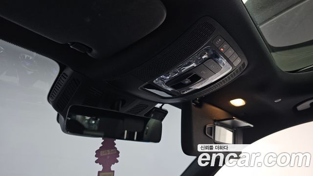 Mercedes-Benz EQB 2023 — photo 24