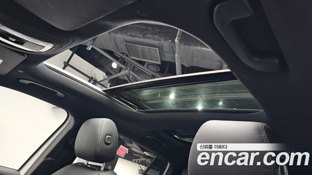 Mercedes-Benz EQB 2023 — photo 25