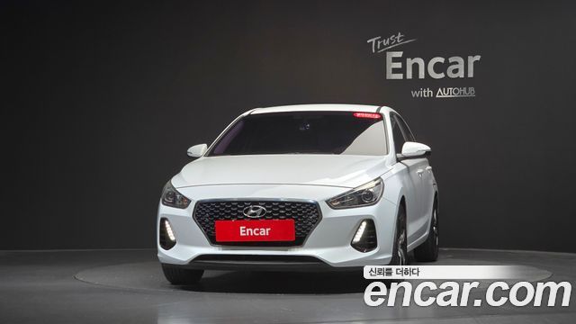 Hyundai i30 2018 — photo 3