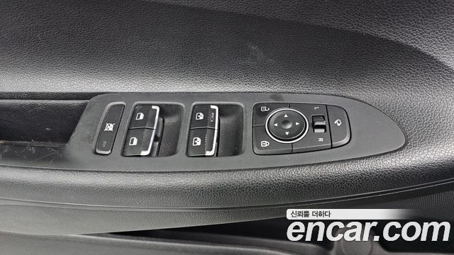 Hyundai Grandeur 2018 — photo 22