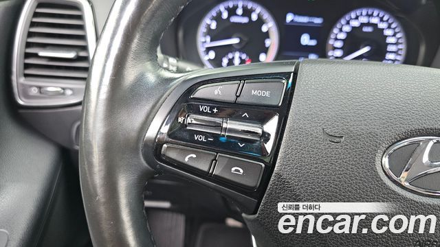 Hyundai Grandeur 2018 — photo 24