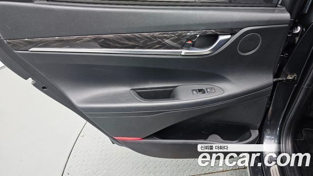 Hyundai Grandeur 2018 — photo 15