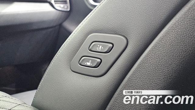 Hyundai Grandeur 2018 — photo 29