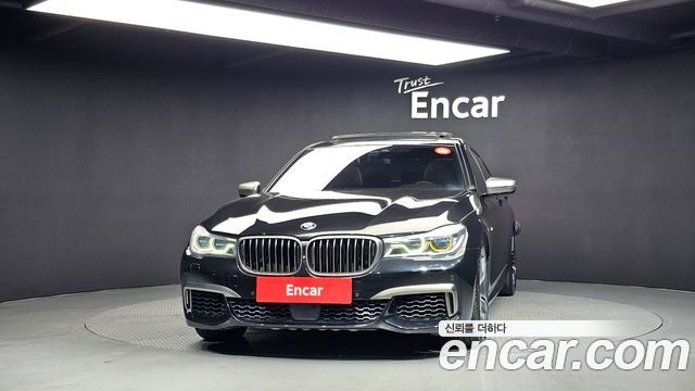 BMW 7-Series 2017 — photo 3