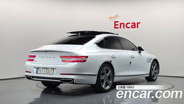 Genesis G80 2022 — photo 2