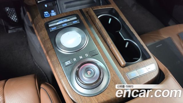 Genesis G80 2022 — photo 12