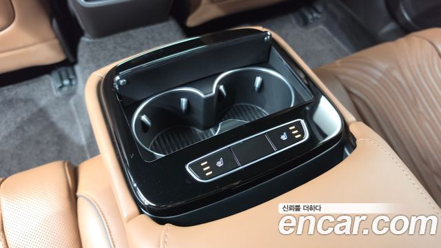 Genesis G80 2022 — photo 22