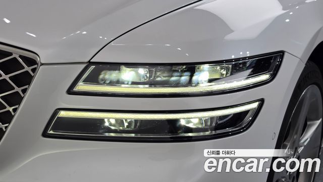 Genesis G80 2022 — photo 8