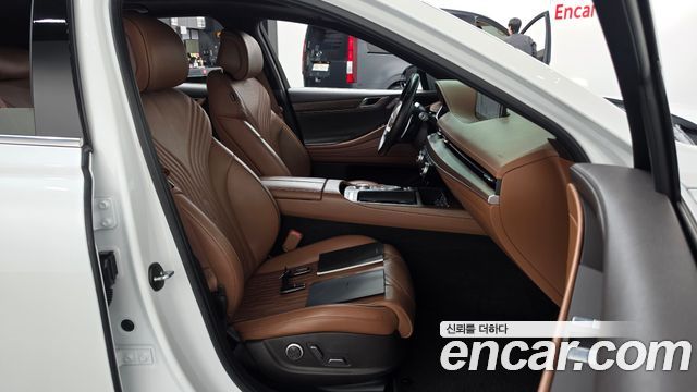 Genesis G80 2022 — photo 16