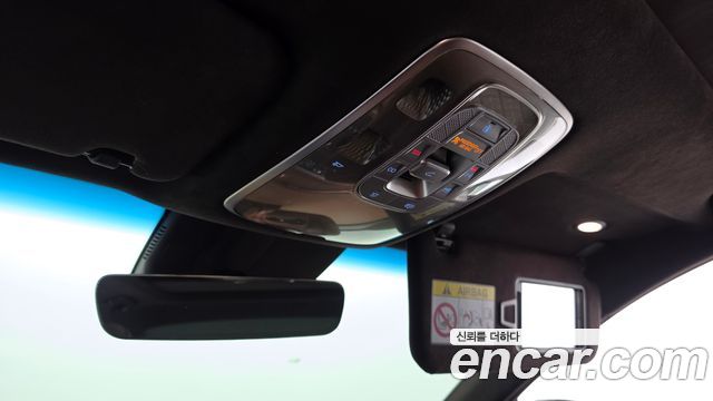 Genesis G80 2022 — photo 27