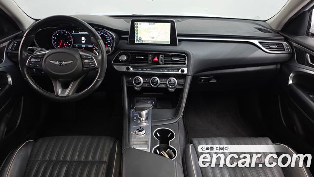 Genesis G70 2018 — photo 10