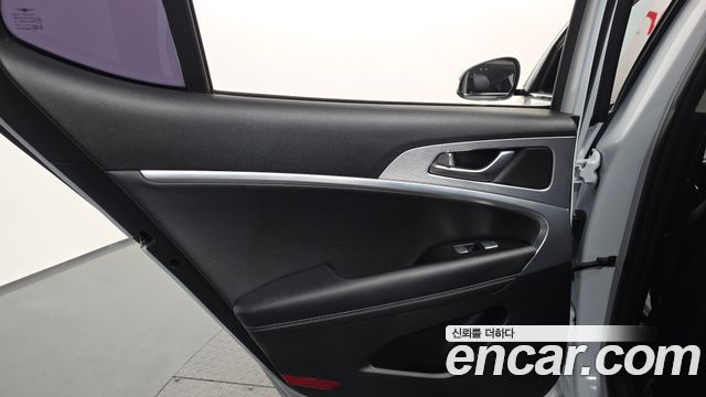 Genesis G70 2018 — photo 15
