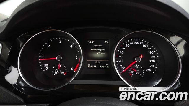 Volkswagen Jetta 2015 — photo 8