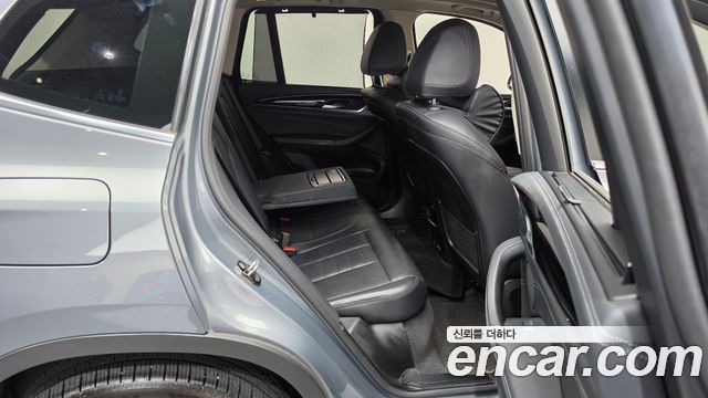 BMW X3 2022 — photo 17