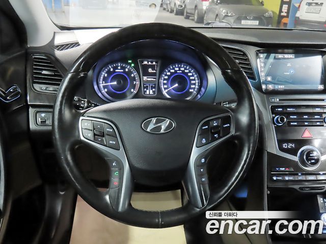 Hyundai Grandeur 2017 — photo 9