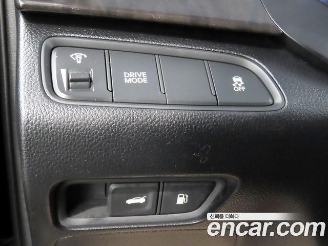 Hyundai Grandeur 2017 — photo 14