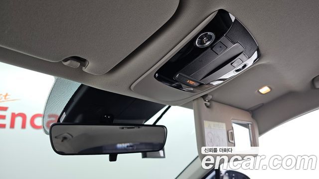 Kia K5 2023 — photo 24