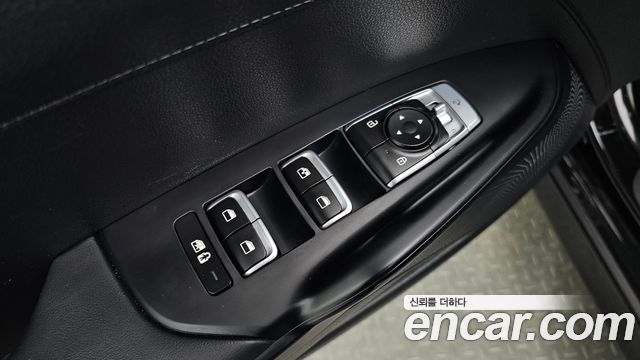 Kia K5 2023 — photo 26