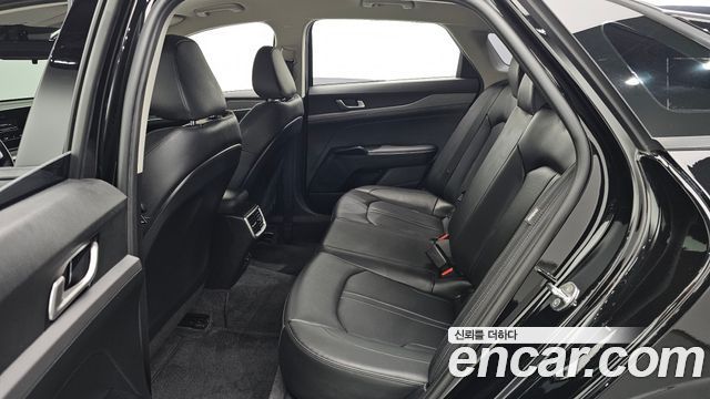 Kia K5 2023 — photo 16