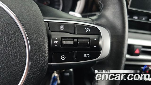 Kia K5 2023 — photo 29