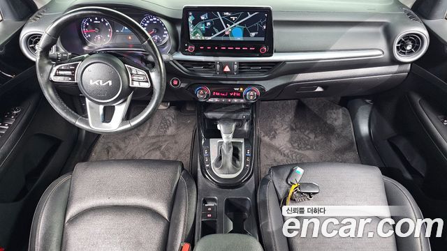 Kia K3 2022 — photo 10